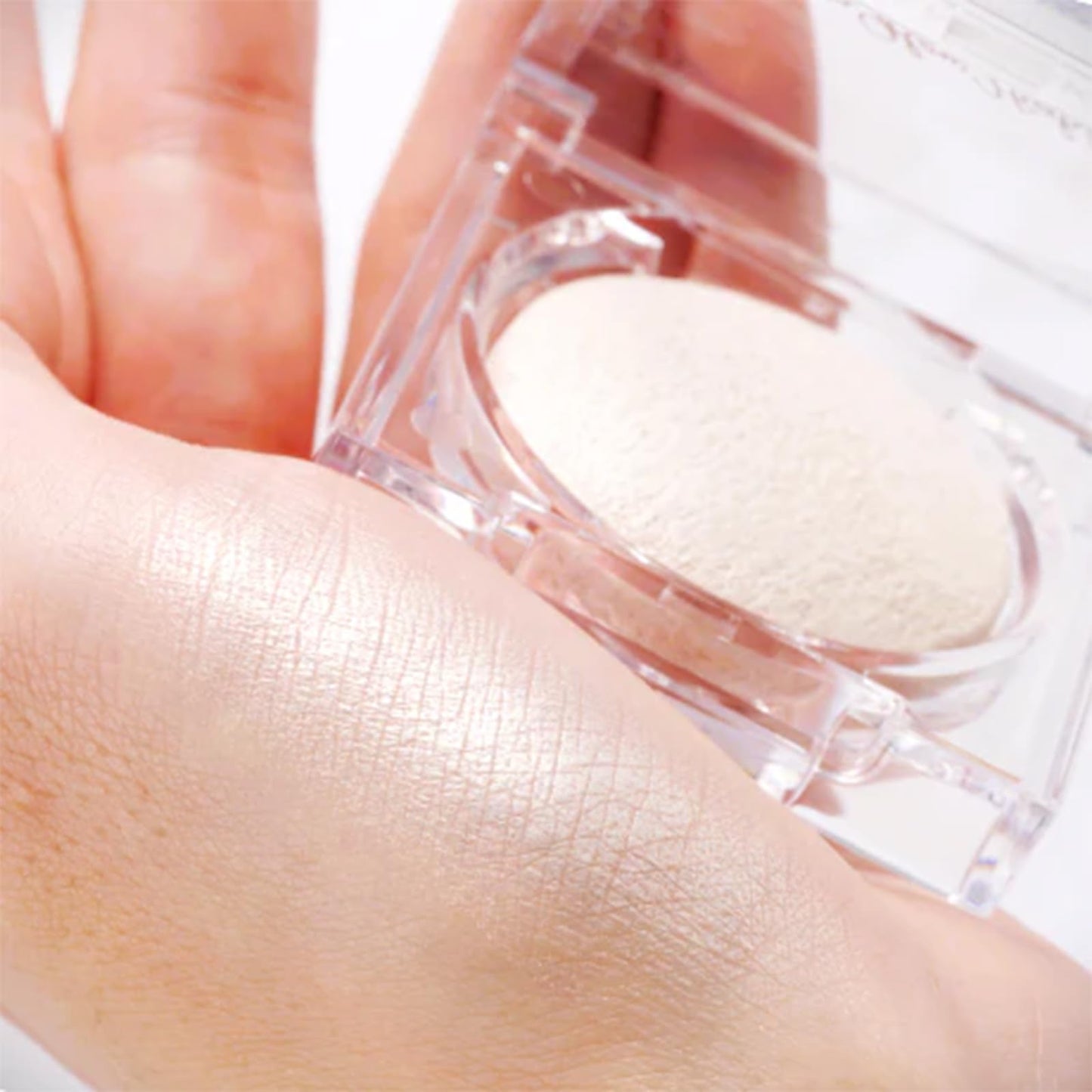 Canmake Moonglow Highlighter 03 Moonglow Lilac 0.1 oz (3.7 g) Highlighter Baked Prescription Elegant Gloss Lilac Pink